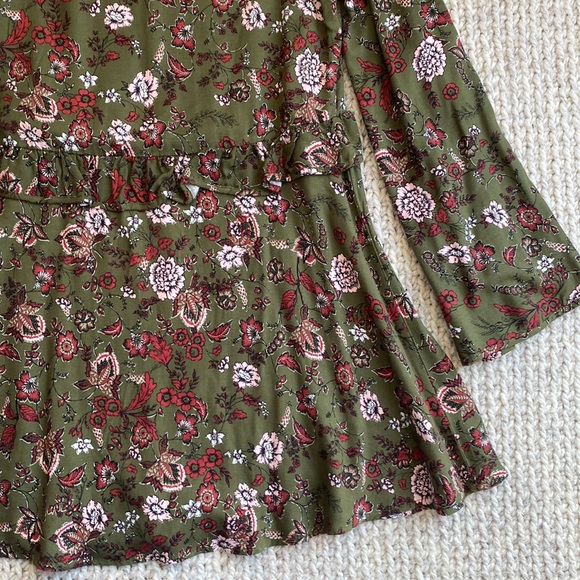 Copper Key Floral Mini Flair Sleeve Dress - Picture 8 of 8
